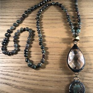 Beaded Necklace with Teardrop Pendant